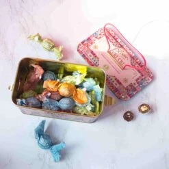 Leone Cri Cri "The Nutcracker" Chocolate Casket, 130g -Sous Chef Sales Boutique Leone cri cri casket LZ0006 lifestyle