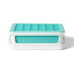 Oxo Covered Silicone Cocktail Ice Cube Tray
