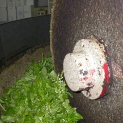 Galantino Puglian Olive Oil With Basil In Terracotta Bottle 250ml -Sous Chef Sales Boutique basil2