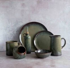 Lagoa Oil & Vinegar Pouring Bottle 7 Lagoa Oil & Vinegar Pouring Bottle -Sous Chef Sales Boutique lagoa tableware collection 5b61ede3 0a1f 4c31 9954 ba9ee20df332