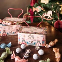 Leone Cri Cri "The Nutcracker" Chocolate Casket, 130g -Sous Chef Sales Boutique leonelifestyle 0002 scrignicricrischiaccianoci5102 jpg